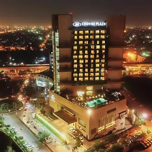 Отель Crowne Plaza New Rohini By Ihg
