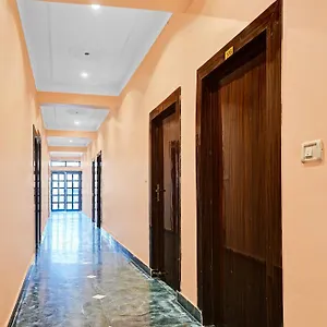 Oyo Flagship Tara 4*, Varanasi India